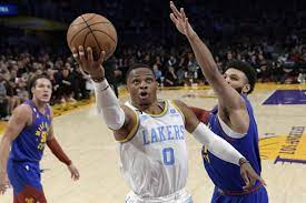 Ispao od Los Angeles Lakersa nakon samo četiri utakmice